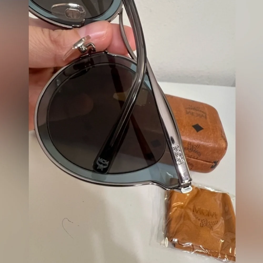 🖤▪️ MCM▪️cat Eye Shaped  SUNGLASSES ✨️🖤